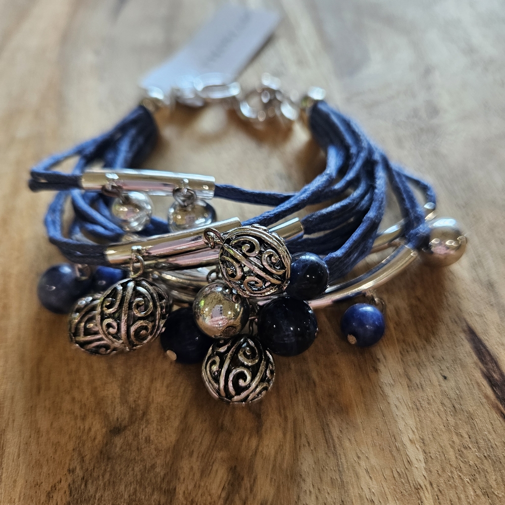 Stylish Blue and Silver Beaded Bracelet